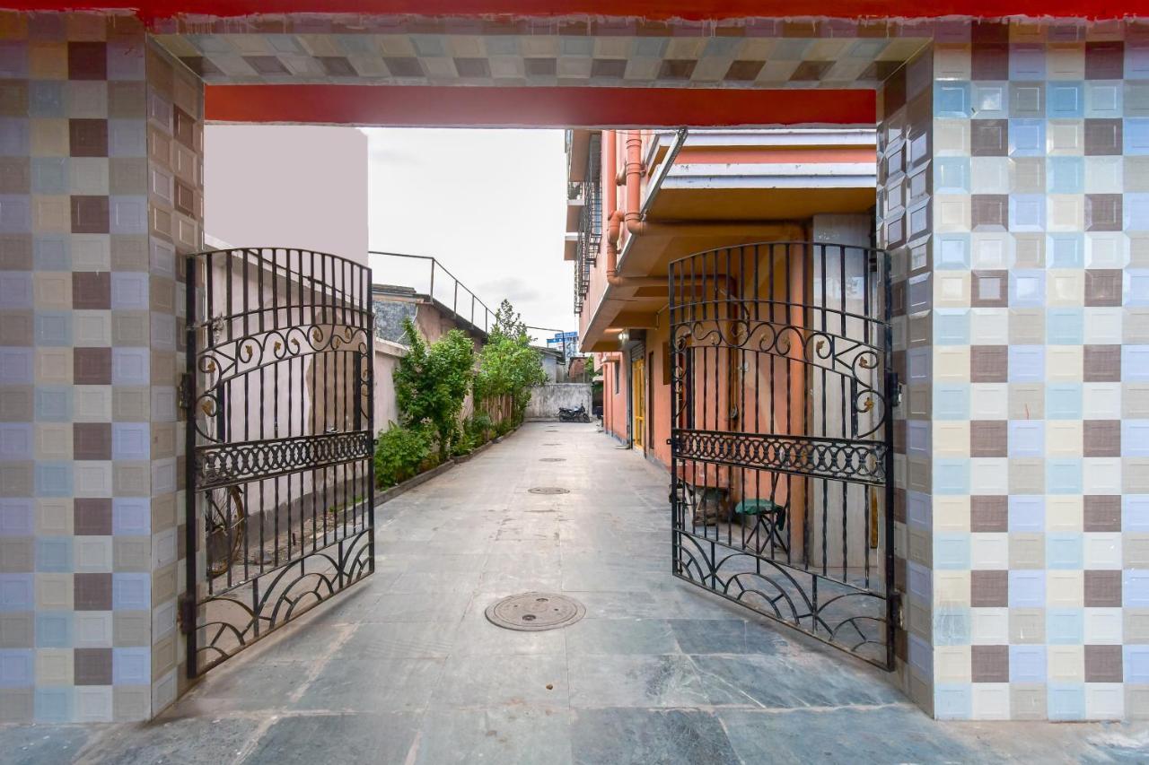 Hotel Blue Abedin Kolkata Luaran gambar