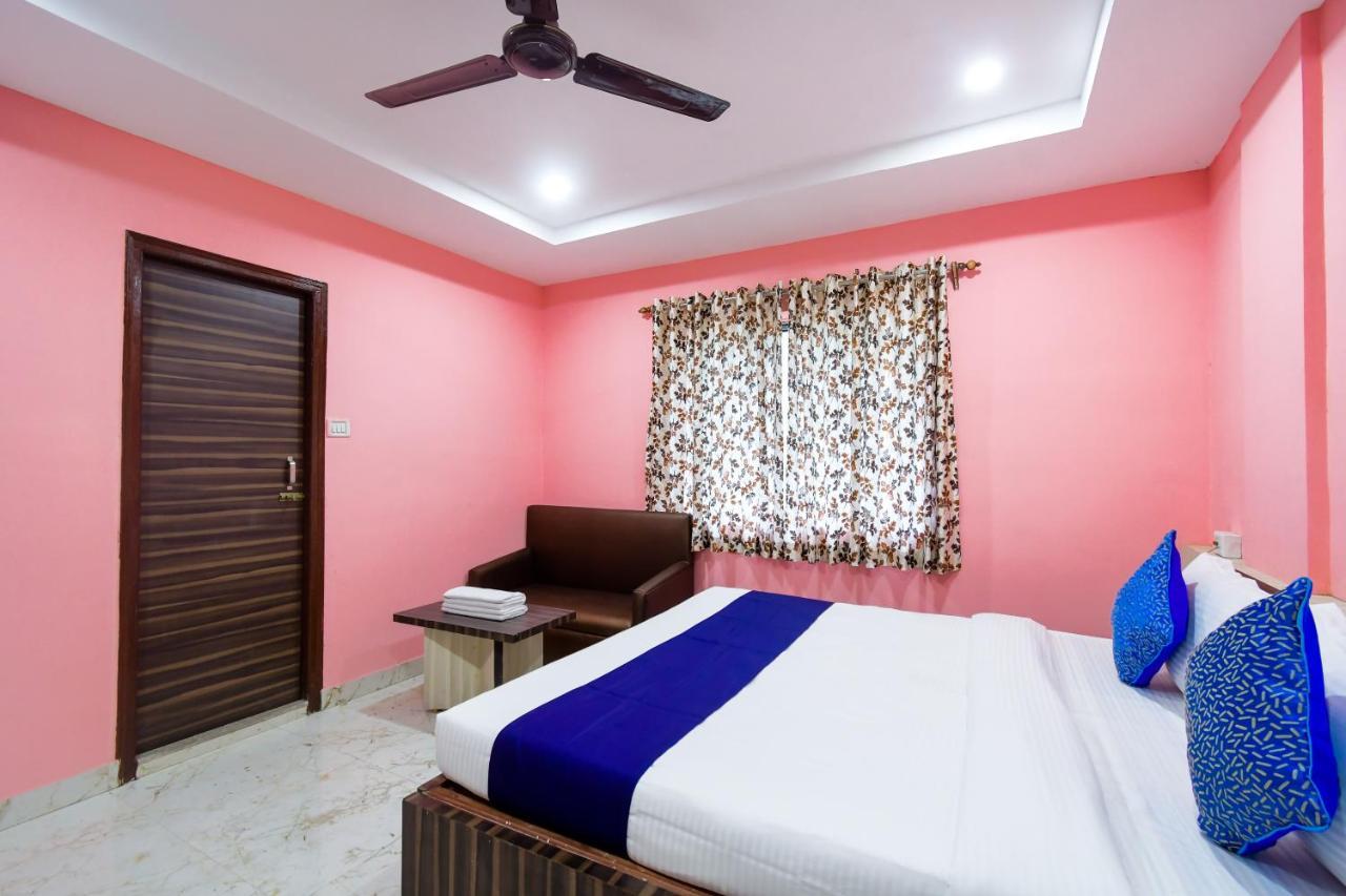 Hotel Blue Abedin Kolkata Luaran gambar