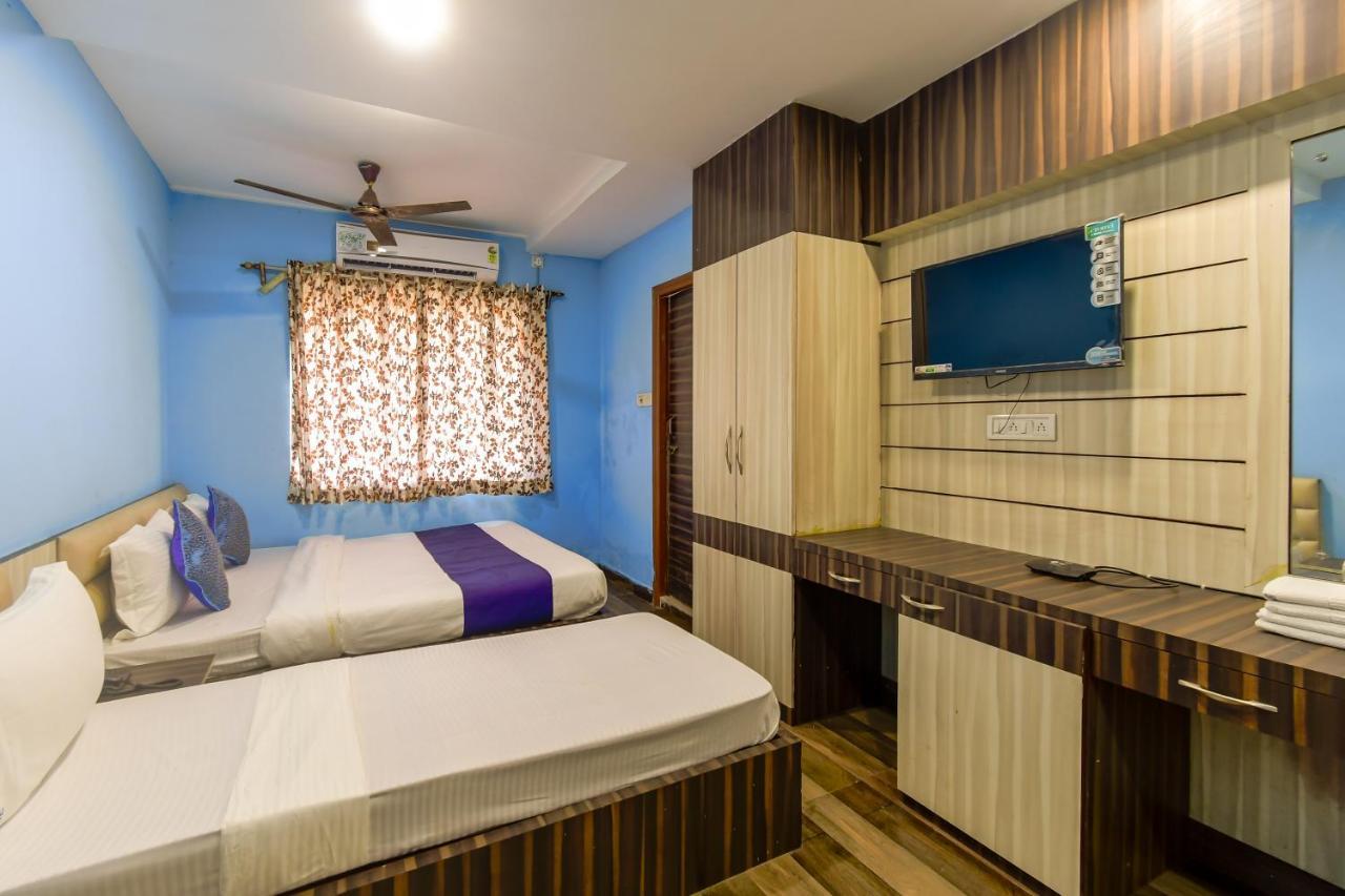 Hotel Blue Abedin Kolkata Luaran gambar