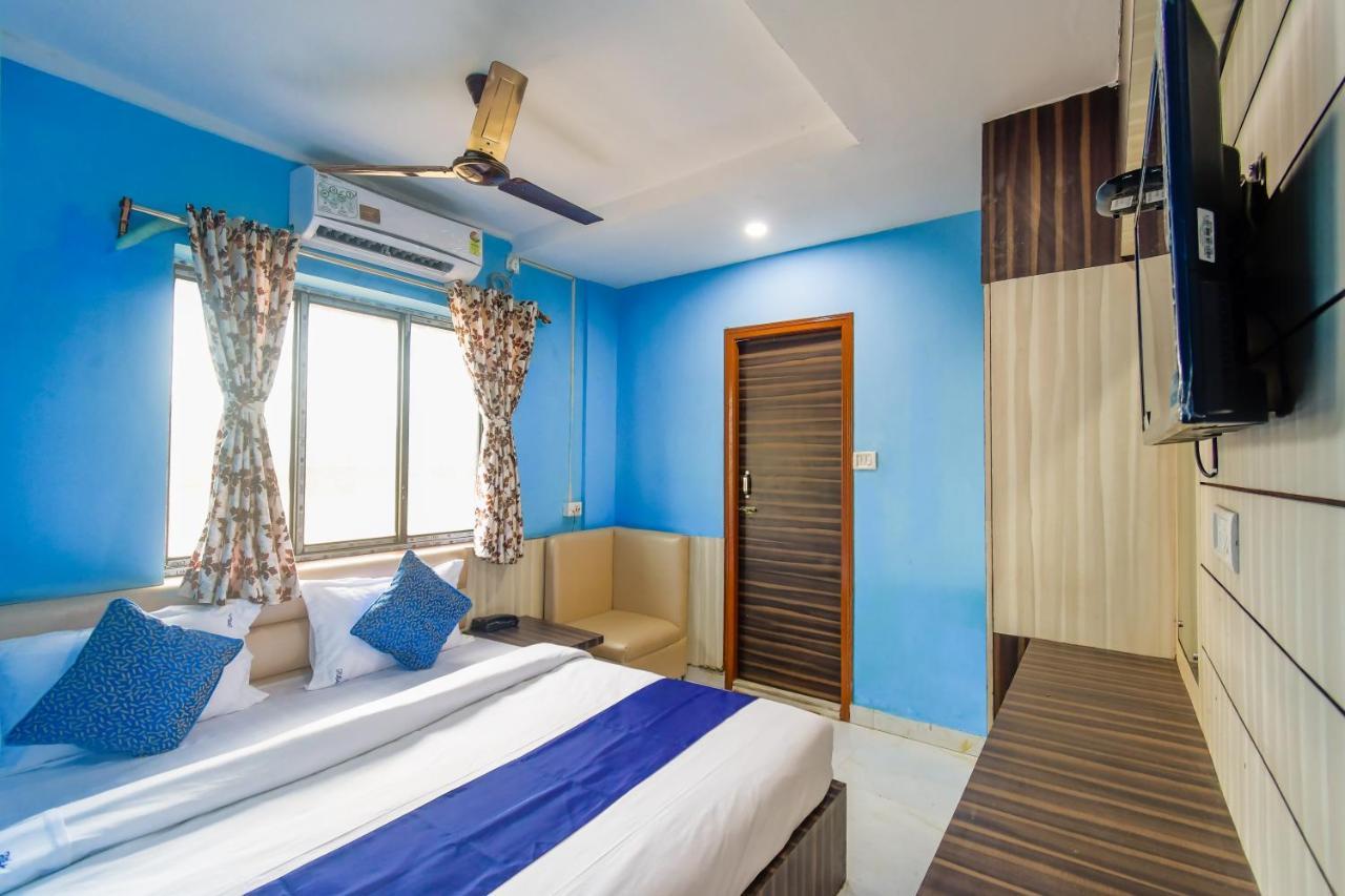 Hotel Blue Abedin Kolkata Luaran gambar