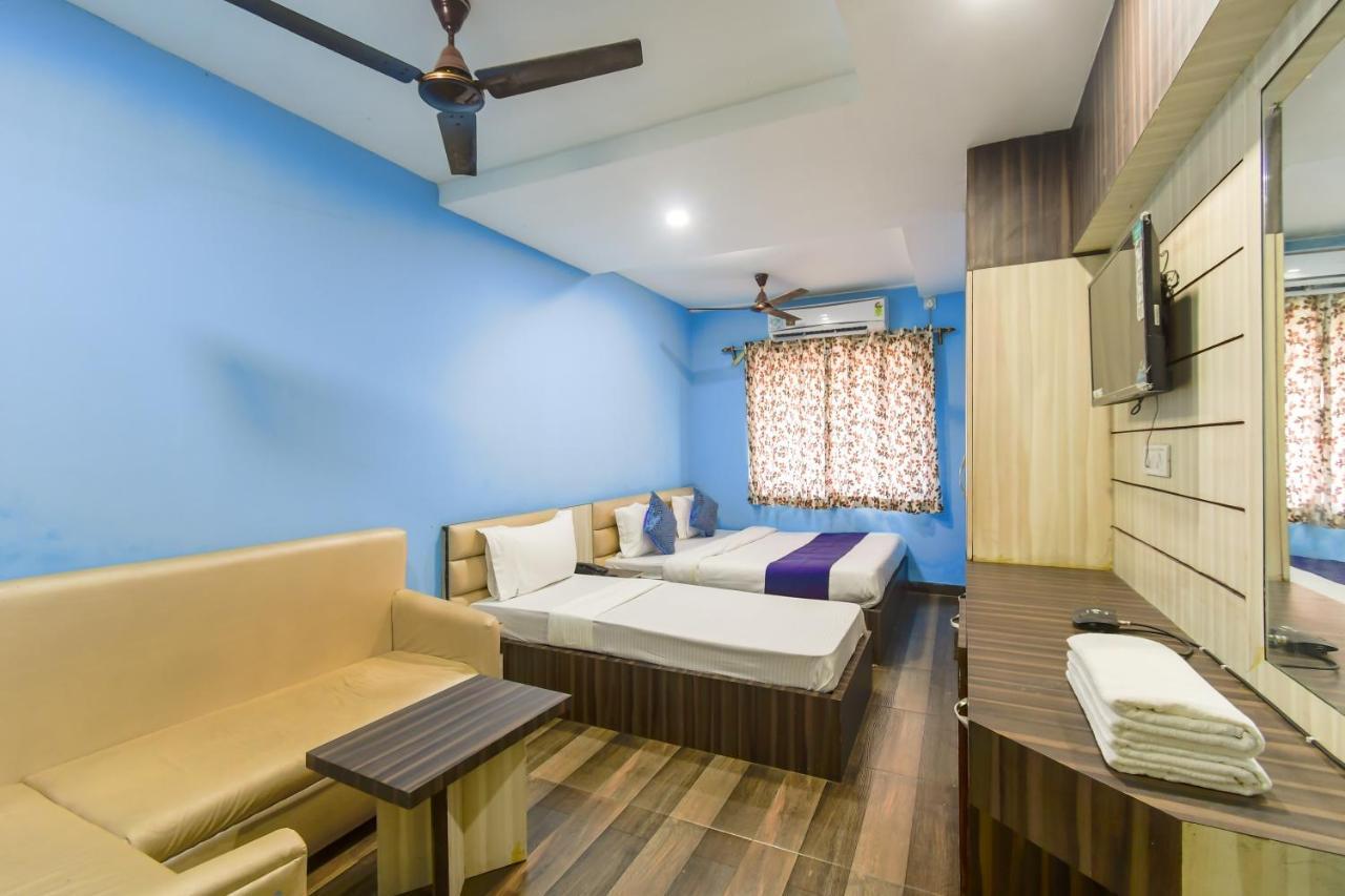 Hotel Blue Abedin Kolkata Luaran gambar