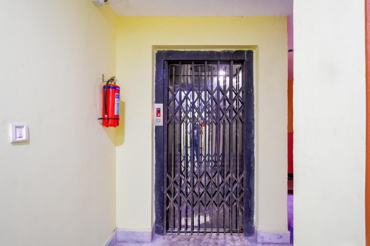 Hotel Blue Abedin Kolkata Luaran gambar